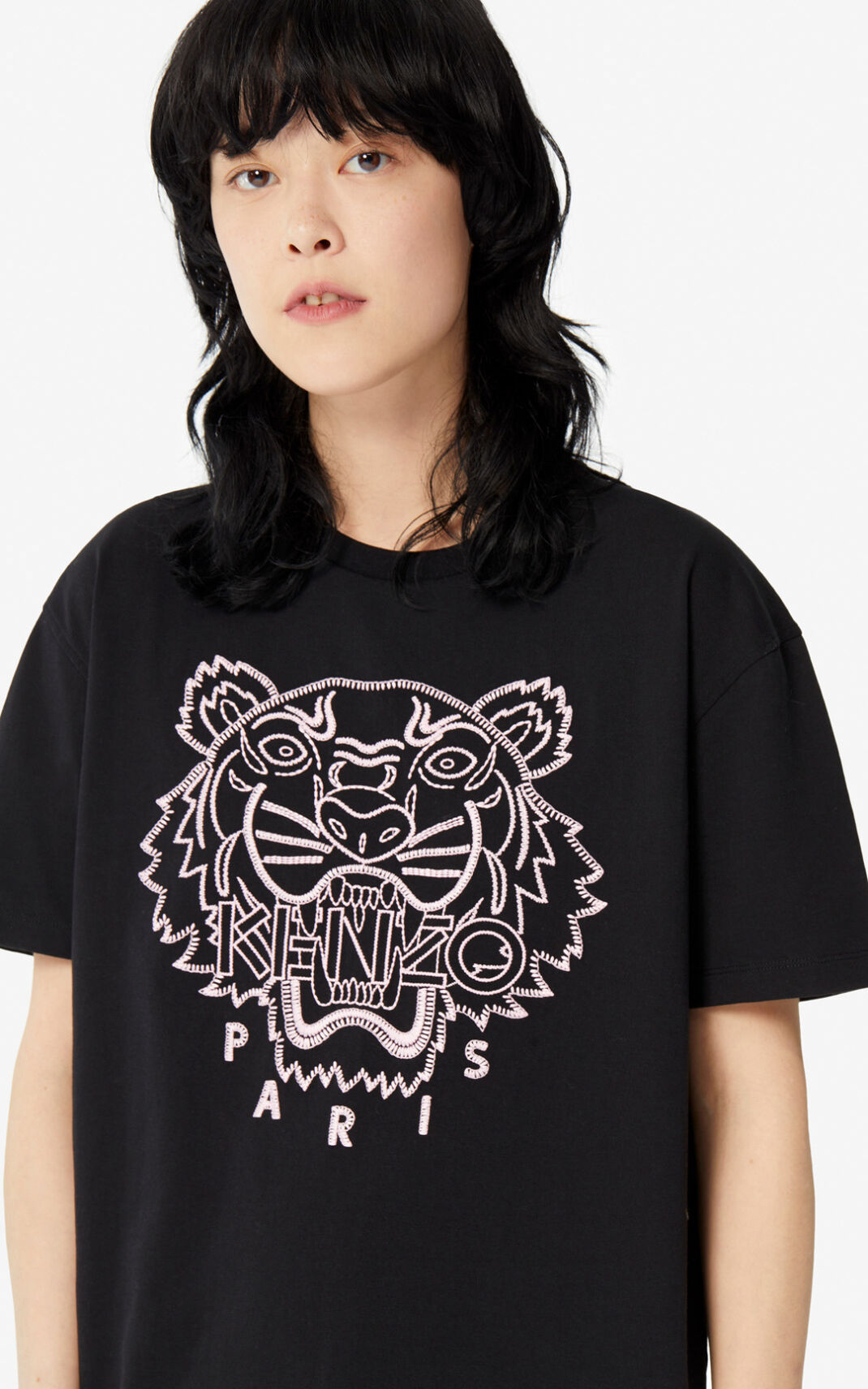 Camiseta Kenzo Capsule Expedition Tiger Feminino - Pretas | 705QKBZRU